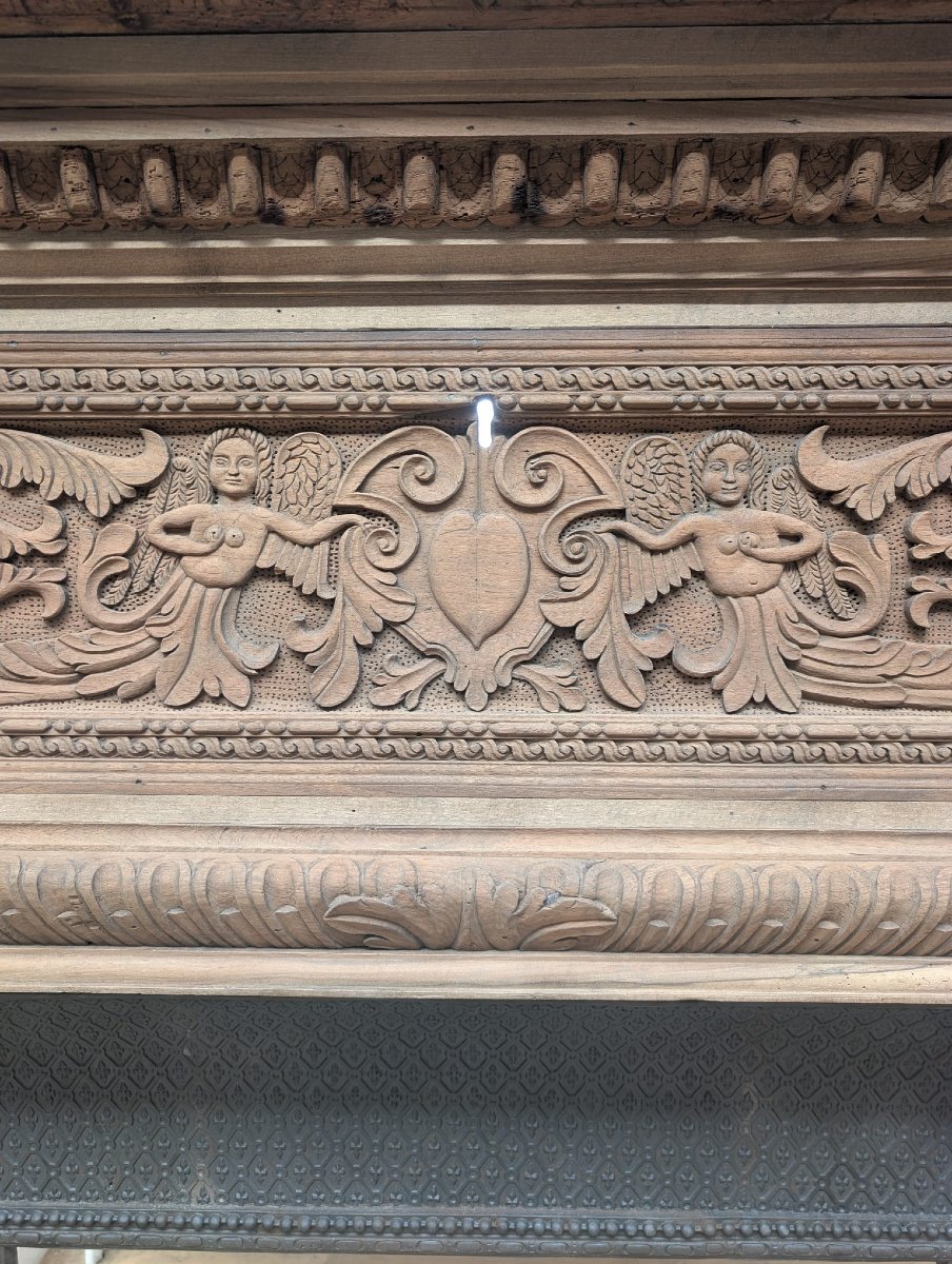 Importante cheminée de style Renaissance en chêne sculpté, à hotte-photo-6