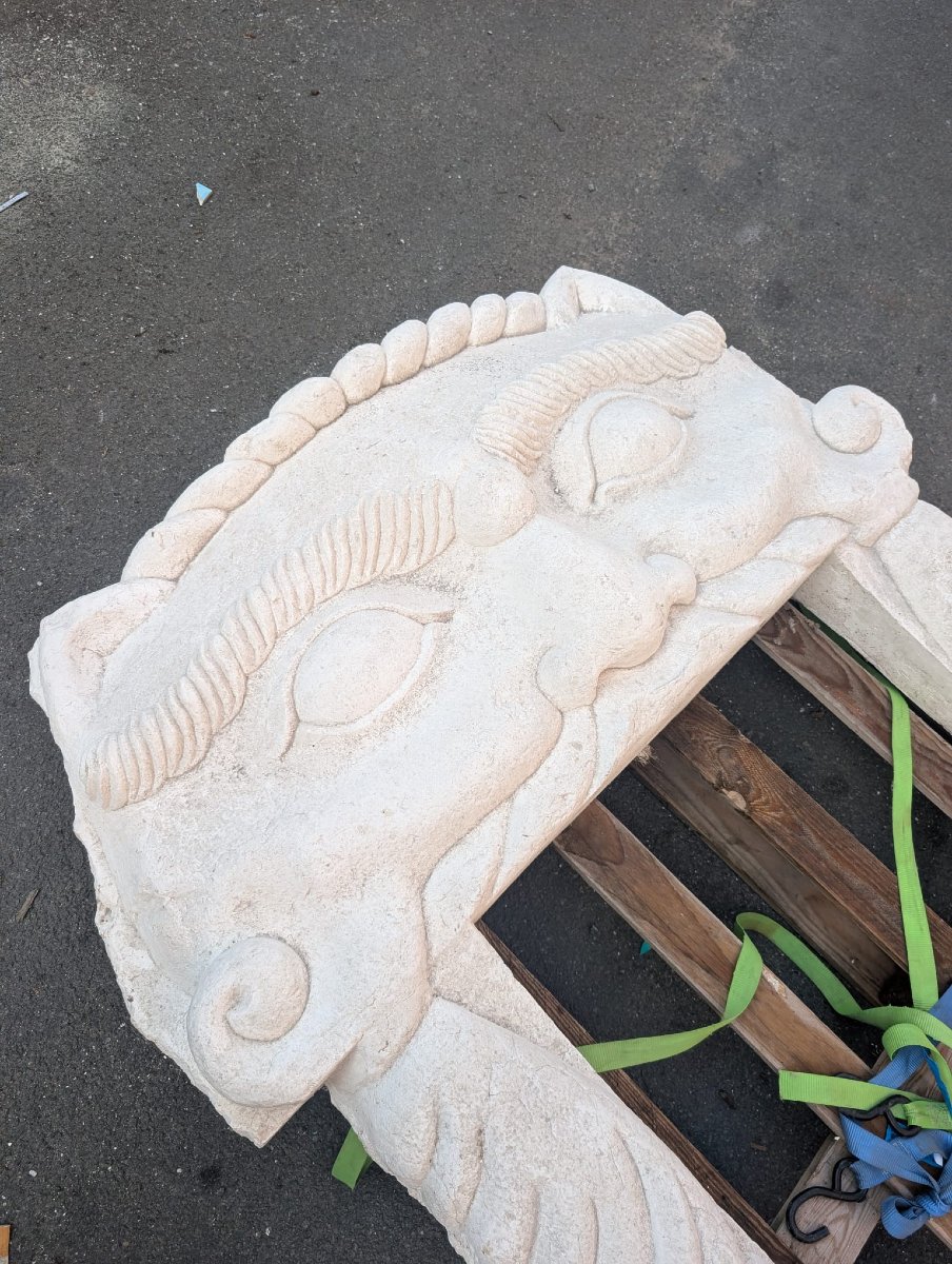 Plaster Picture Frame Medallion With Mascaron Decoration-photo-4