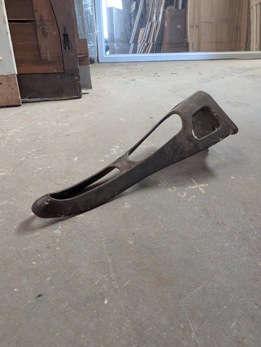 Lot de 5 porte-selles muraux anciens en fonte-photo-1