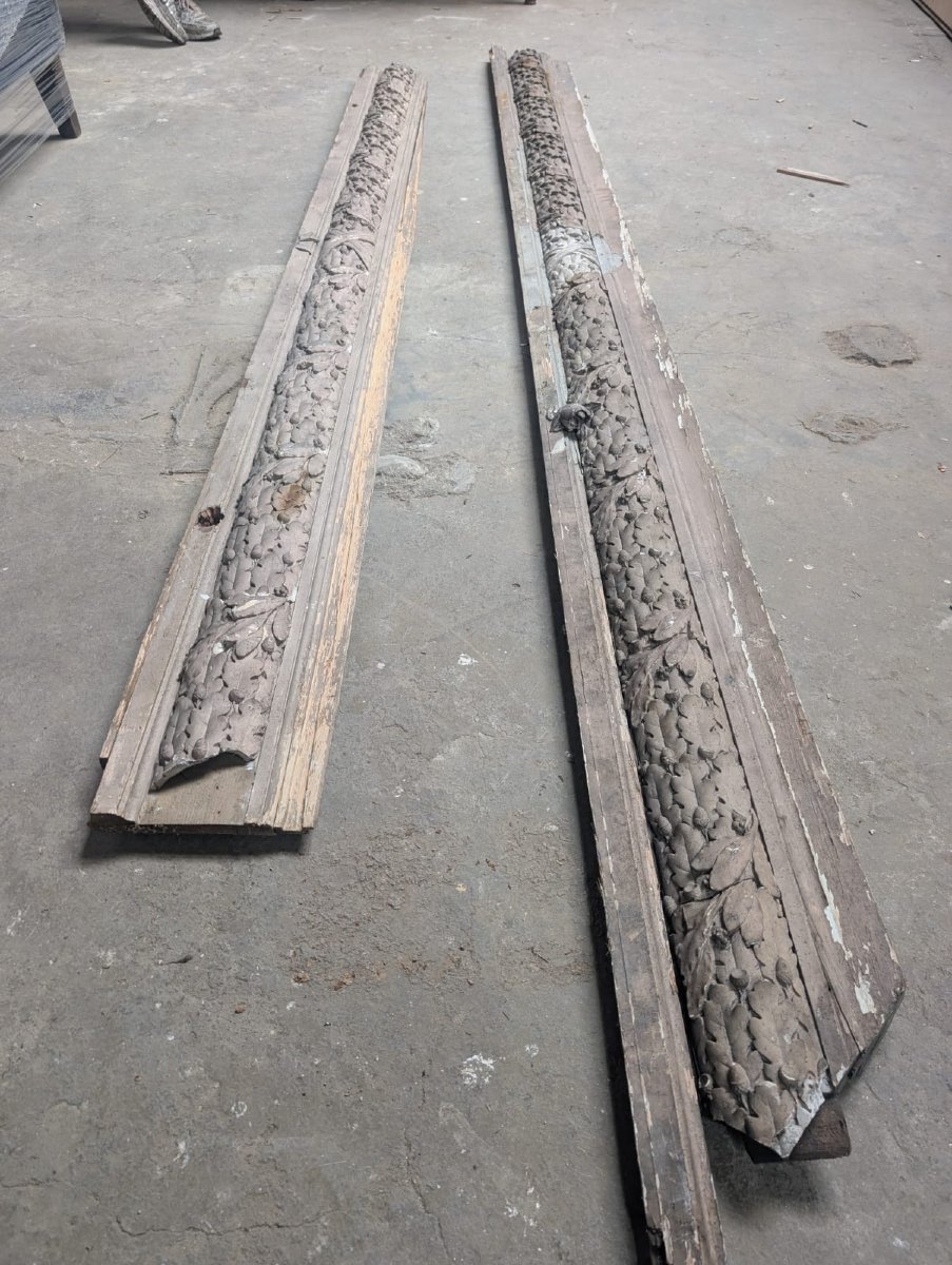 Pair Of Large Molded Moldings With Laurel Garland Motifs – Napoleon III