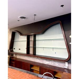 Back Bar With Glassworks