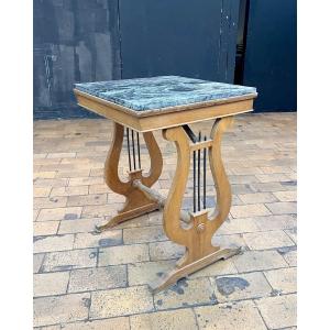 Lot Table de bistrot à piétement lyre, plateau en marbre vert