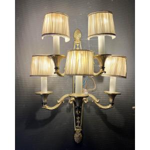 Paire d’appliques en bronze patiné et bronze doré à cinq bras