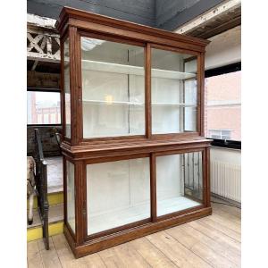 Display Cabinet