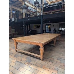 Large Oak Conference Table With Geometric Marquetry, Banque De France — 398 × 180 Cm