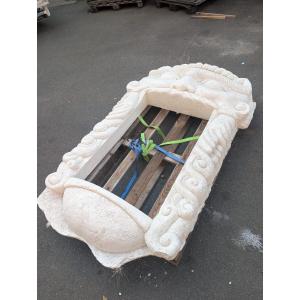 Plaster Picture Frame Medallion With Mascaron Decoration
