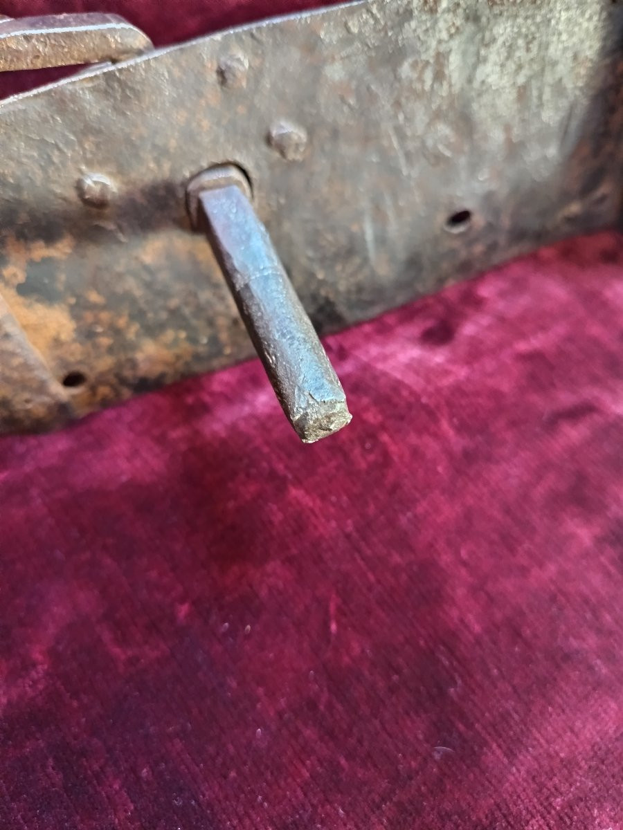 Rare Wrought Iron Door Latch Or Latch, Probably From The 16th Or 17th Century.-photo-5