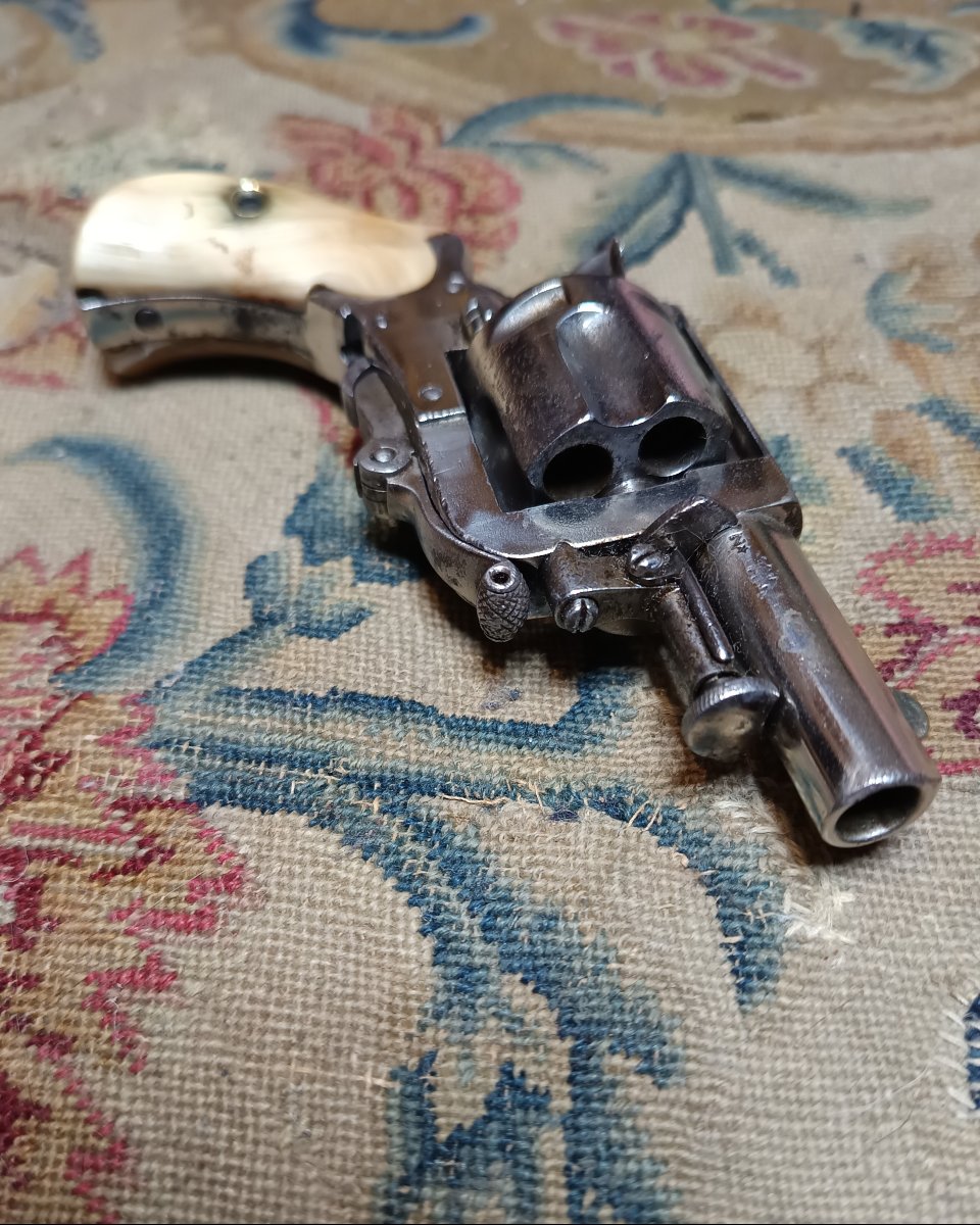 Révolver de type British Bulldog calibre 320 époque fin XIXème-photo-3