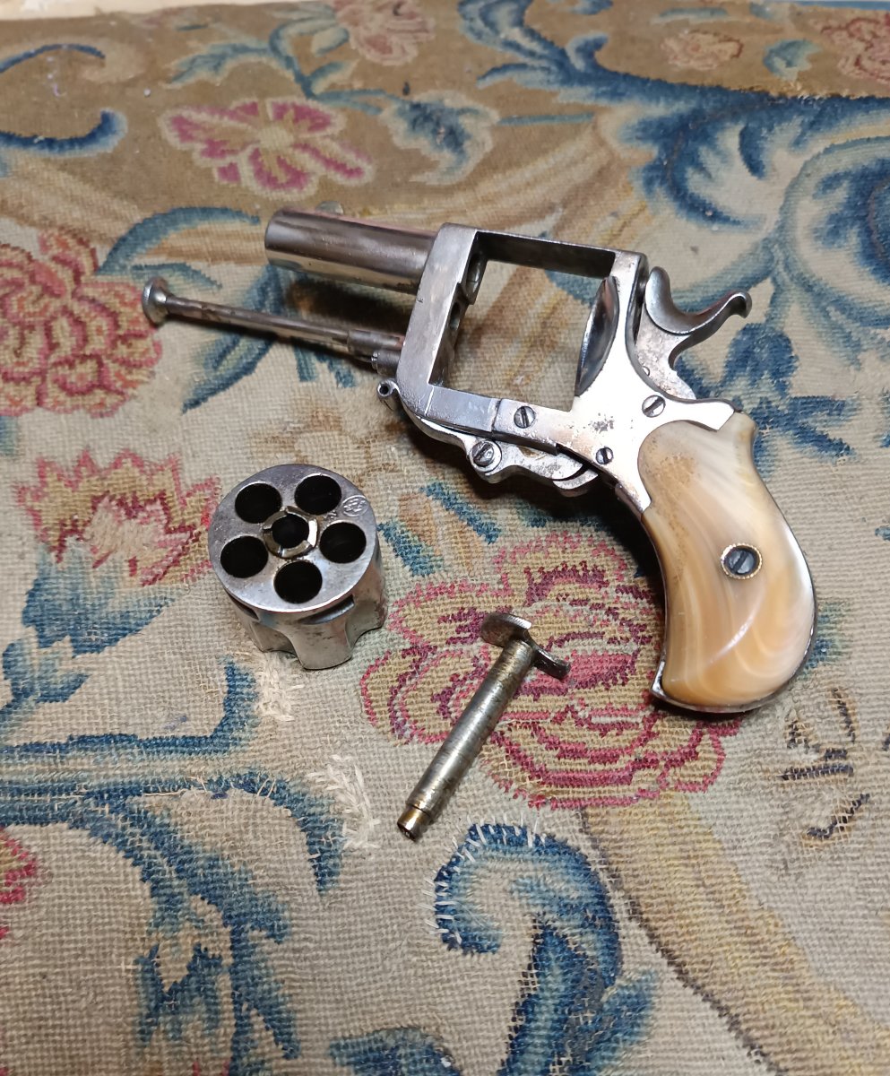 Révolver de type British Bulldog calibre 320 époque fin XIXème-photo-5