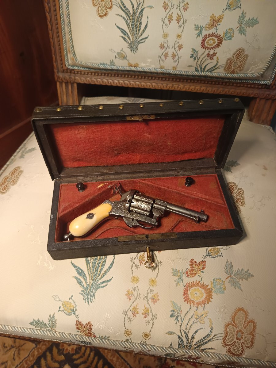 Small Case For A 7mm Pinfire Revolver From The Napoleon III Era-photo-4