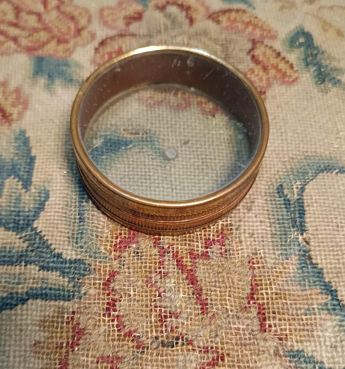 Petite boîte ronde de confiseur époque Restauration-photo-2
