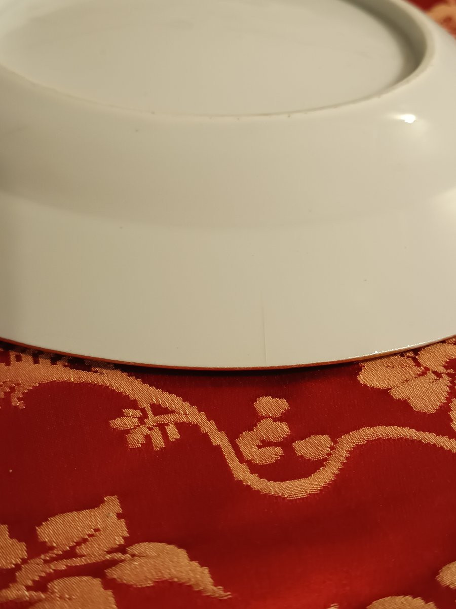 Assiette en porcelaine de Chine de la Cie des Indes Portugaises aux armes époque XVIIIe-photo-2