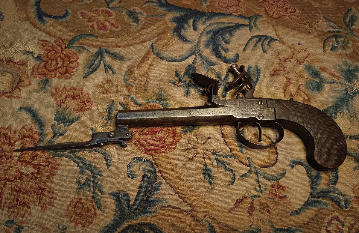 Chamber-type Flintlock Pistol With Retractable Bayonet, England, Late 18th Century -photo-4