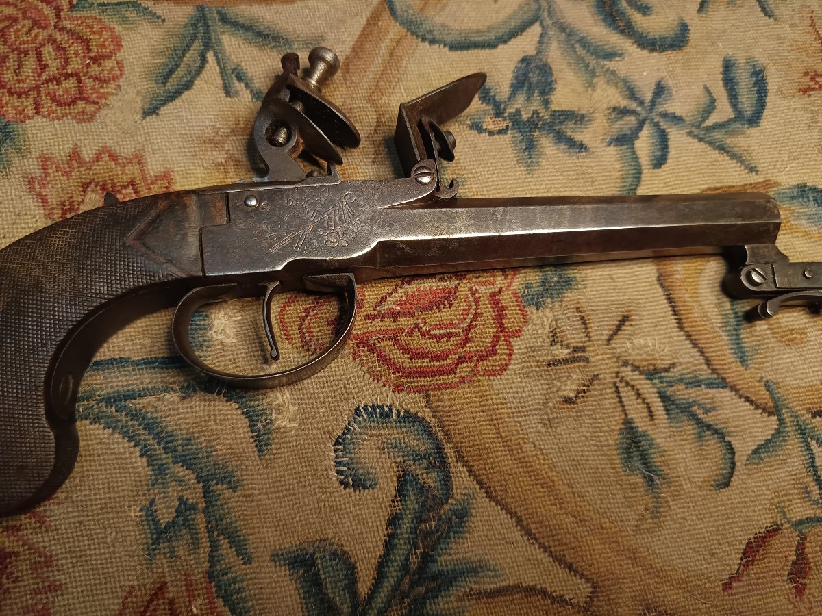 Chamber-type Flintlock Pistol With Retractable Bayonet, England, Late 18th Century -photo-2