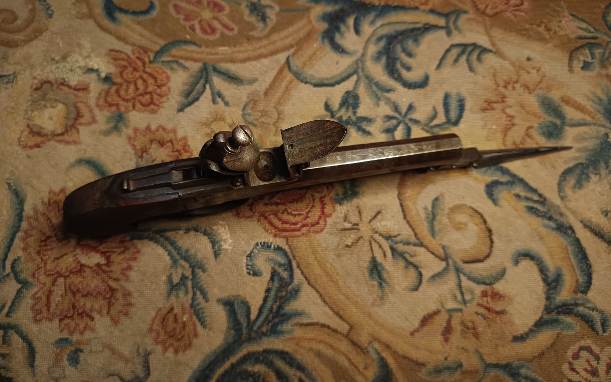 Chamber-type Flintlock Pistol With Retractable Bayonet, England, Late 18th Century -photo-3