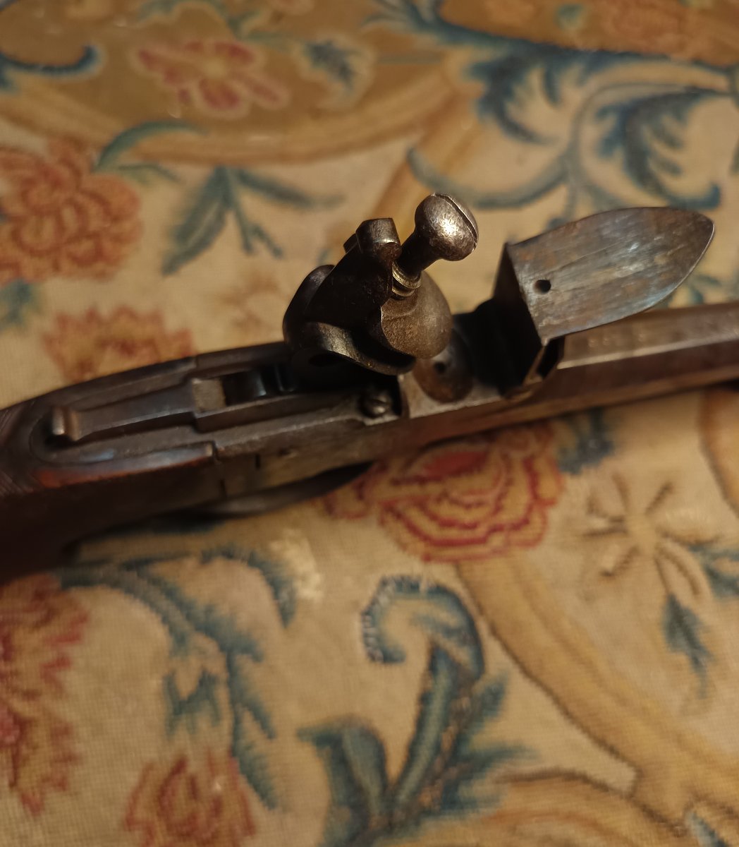 Chamber-type Flintlock Pistol With Retractable Bayonet, England, Late 18th Century -photo-4