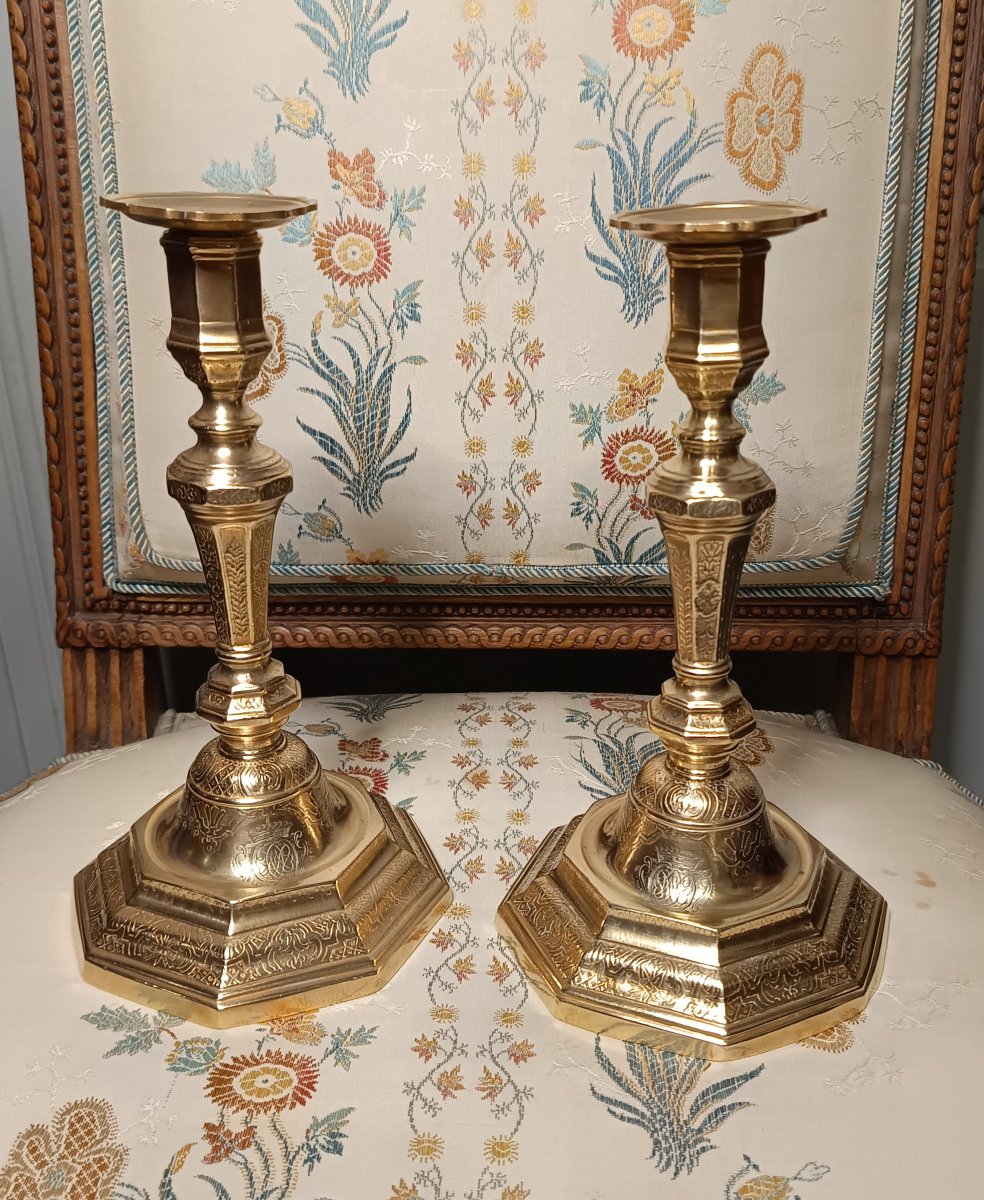 Pair Of Louis XIV- Or Regency-period Candlesticks, Monogrammed Beneath A Count's Crown-photo-2