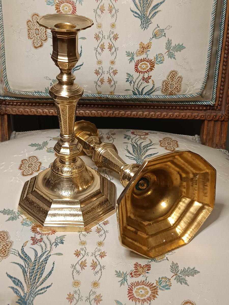 Pair Of Louis XIV- Or Regency-period Candlesticks, Monogrammed Beneath A Count's Crown-photo-2