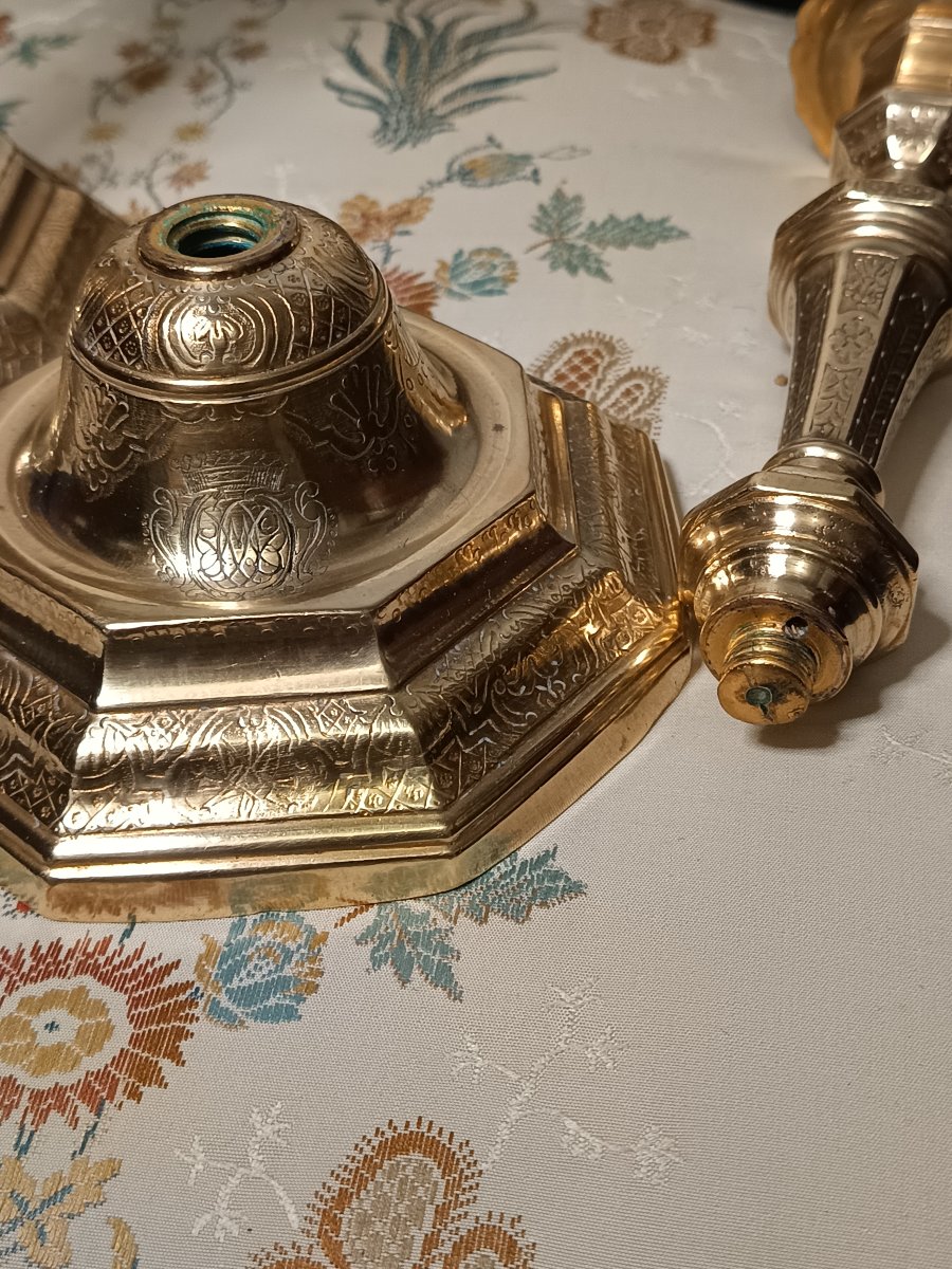 Pair Of Louis XIV- Or Regency-period Candlesticks, Monogrammed Beneath A Count's Crown-photo-3