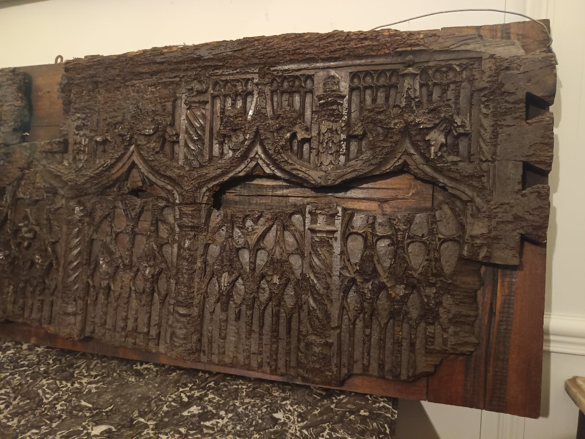 Impressive Gothic Coffered Façade From The Late 15th Century-photo-5