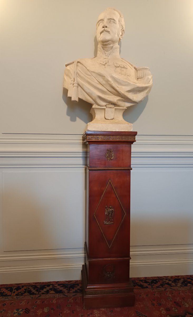 Important buste en platre du Général Louis Armand Comte de Lespinay Baron d'Empire 1858