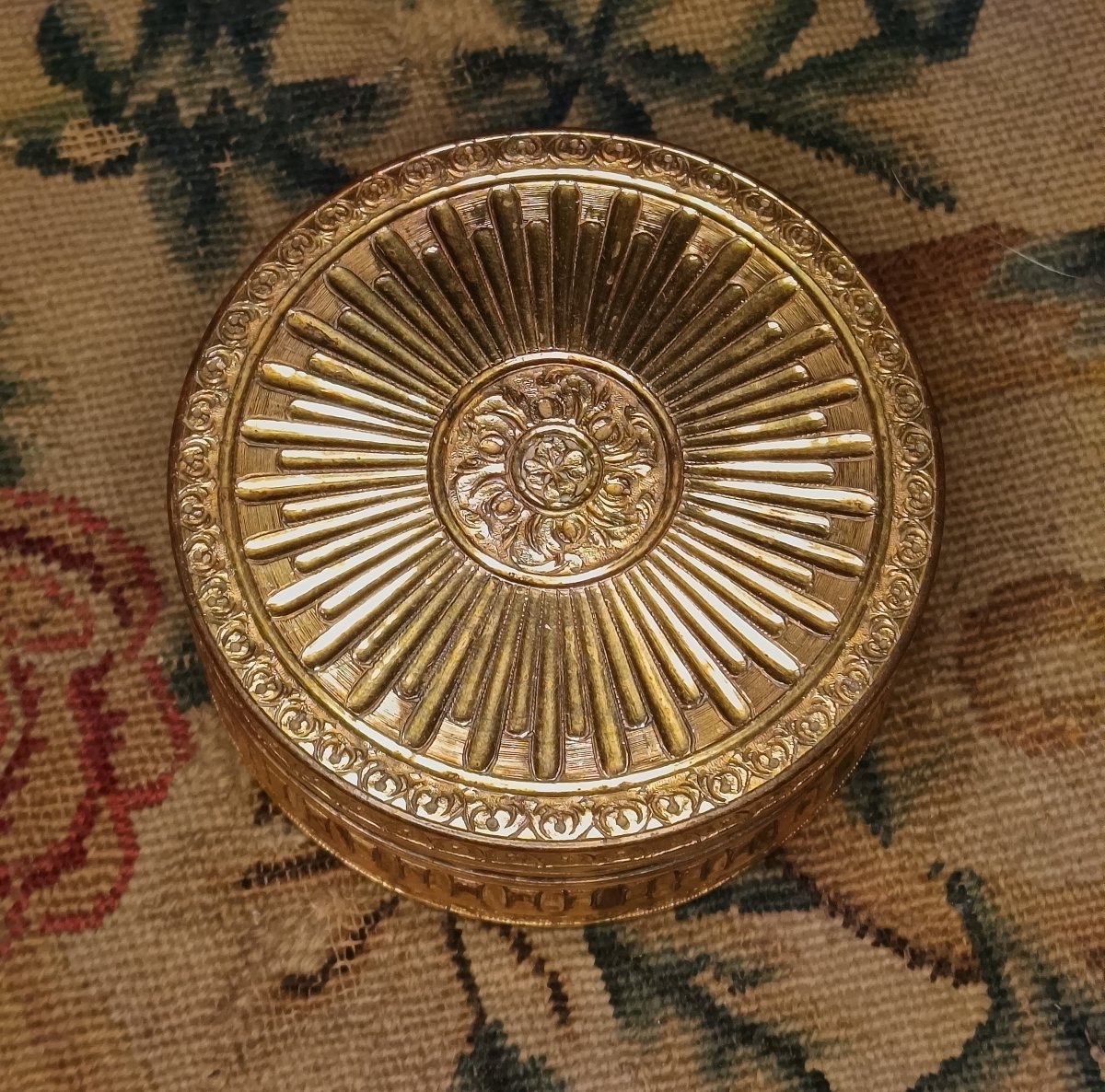 Boîte en pomponne époque Louis XVI-photo-3