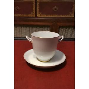 Tasse Trembleuse En Porcelaine De La Manufacture Nationale De Sèvres époque Fin XIXème