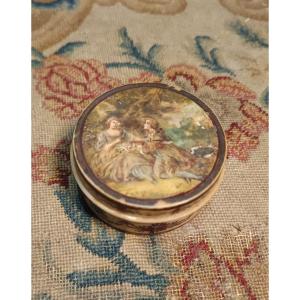 Small Round Box Decorated With Gallant Scenes Probably From The Late 18th Century