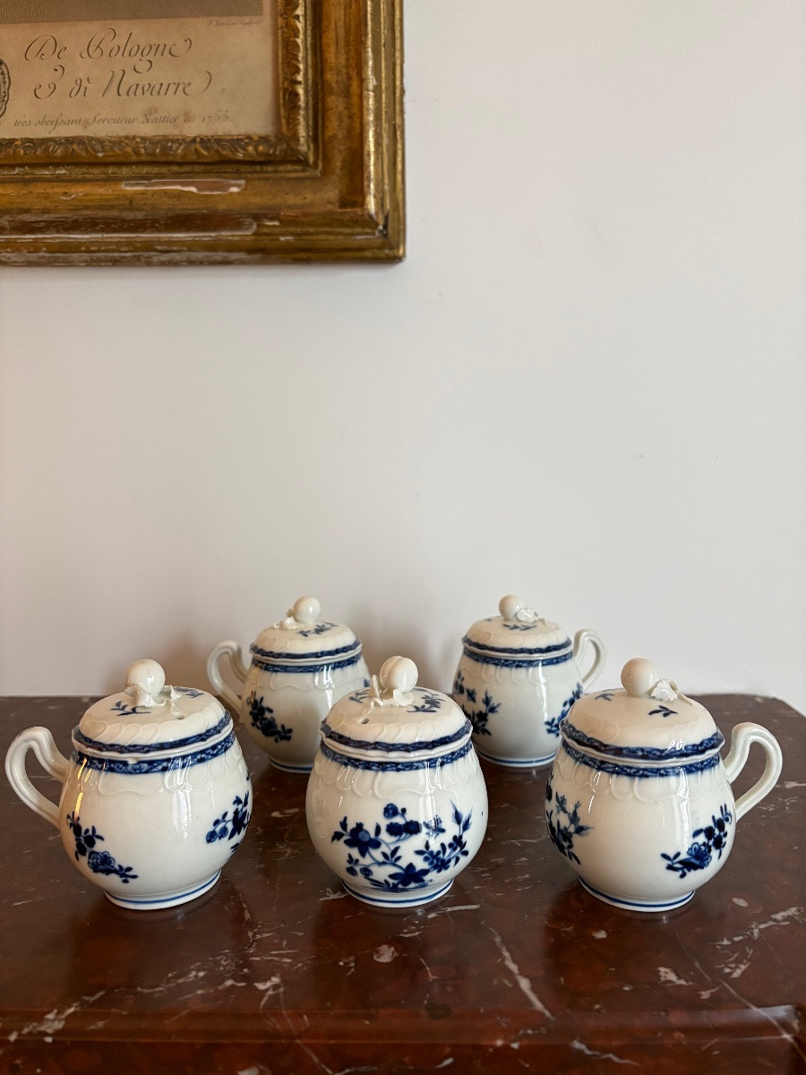 Set Of Five Soft-paste Porcelain Juice Jugs From Tournai-photo-2