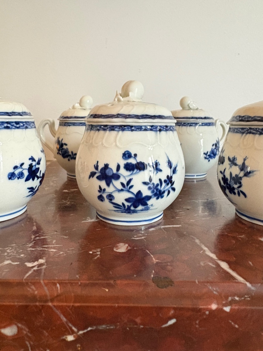 Set Of Five Soft-paste Porcelain Juice Jugs From Tournai-photo-3