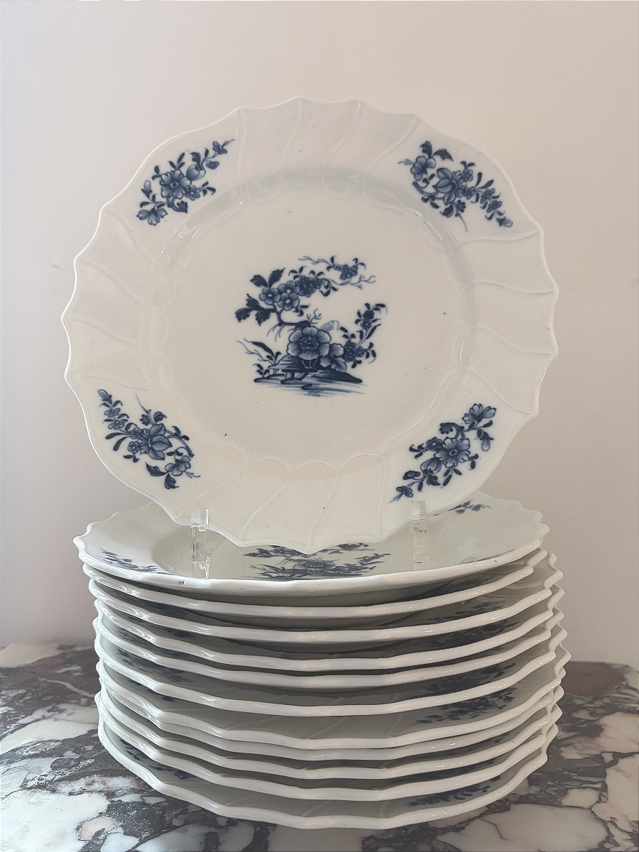 Set Of Twelve Soft-paste Porcelain Plates From Tournai-photo-3