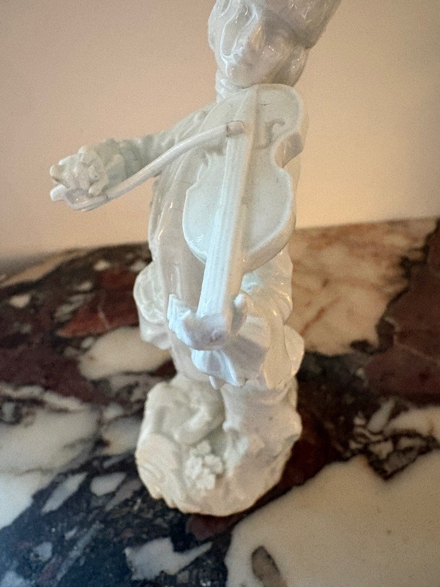 Violoniste en porcelaine de Meissen-photo-2