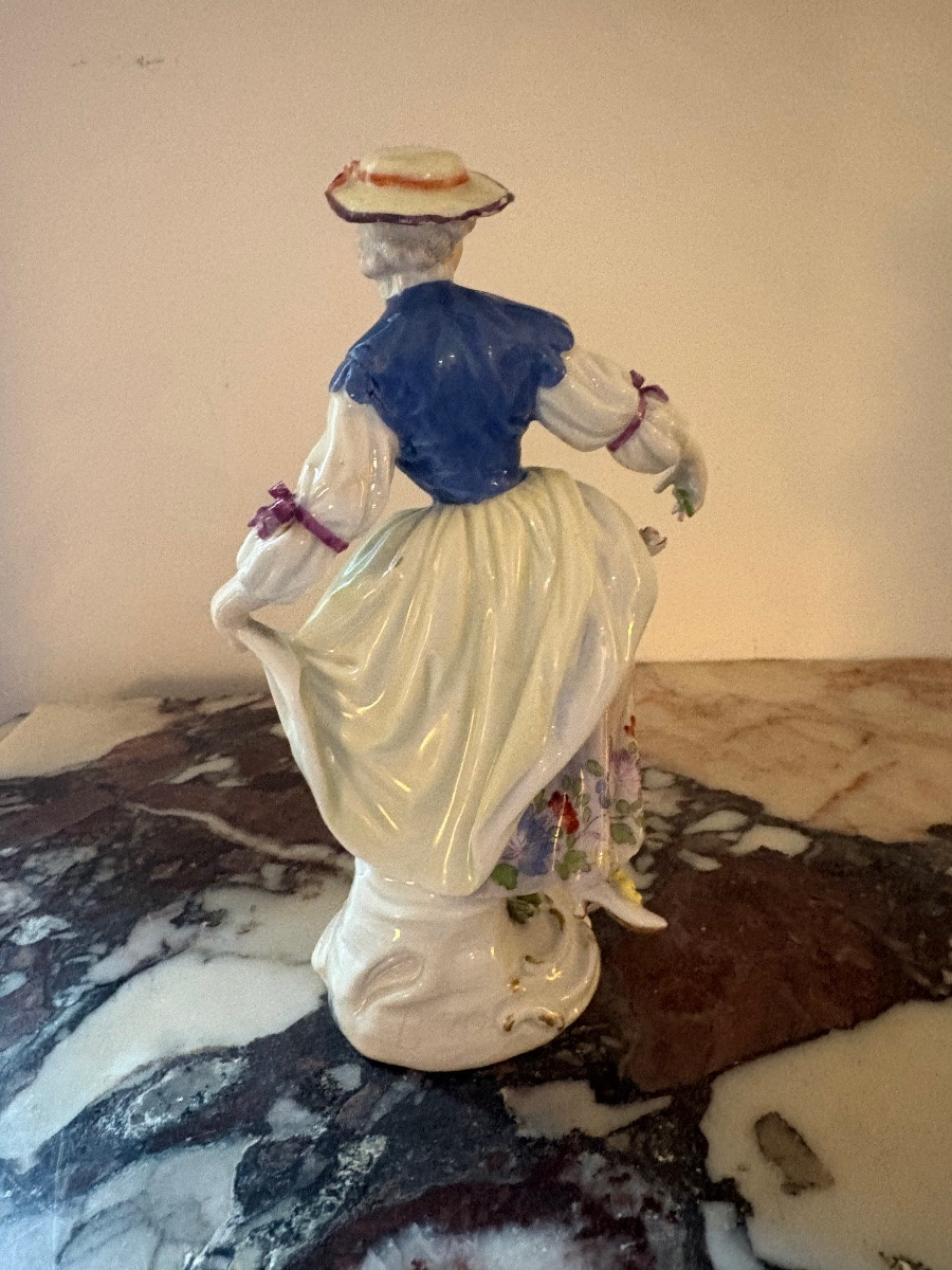 Meissen Porcelain Dancer-photo-1