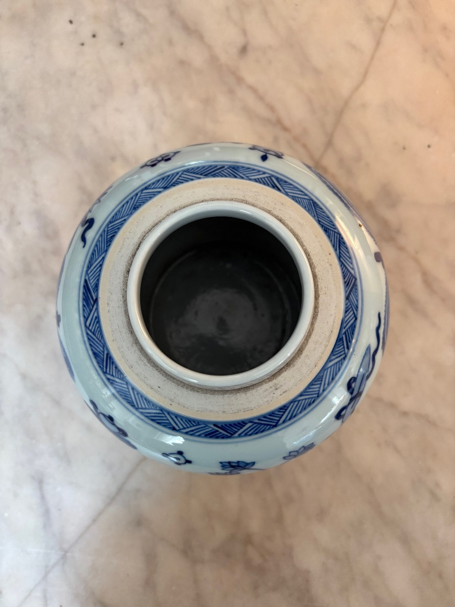 Pot à gingembre en porcelaine blanc et bleu d’époque Kangxi-photo-1
