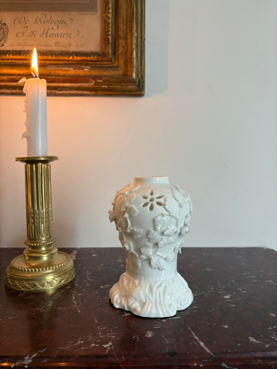 Pot-pourri en porcelaine tendre de Vincennes-photo-4