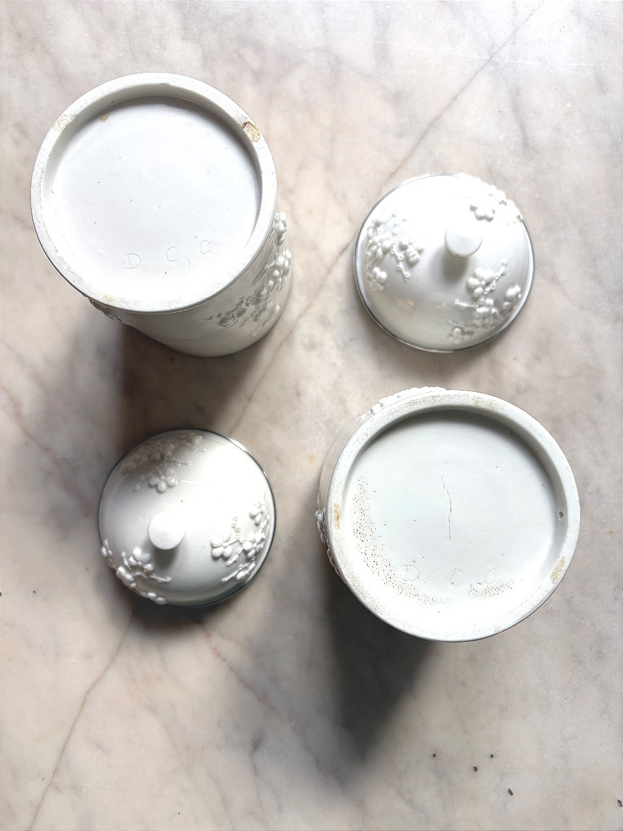 Paire de pots à tabac en porcelaine tendre de Crépy-en-Valois-photo-2