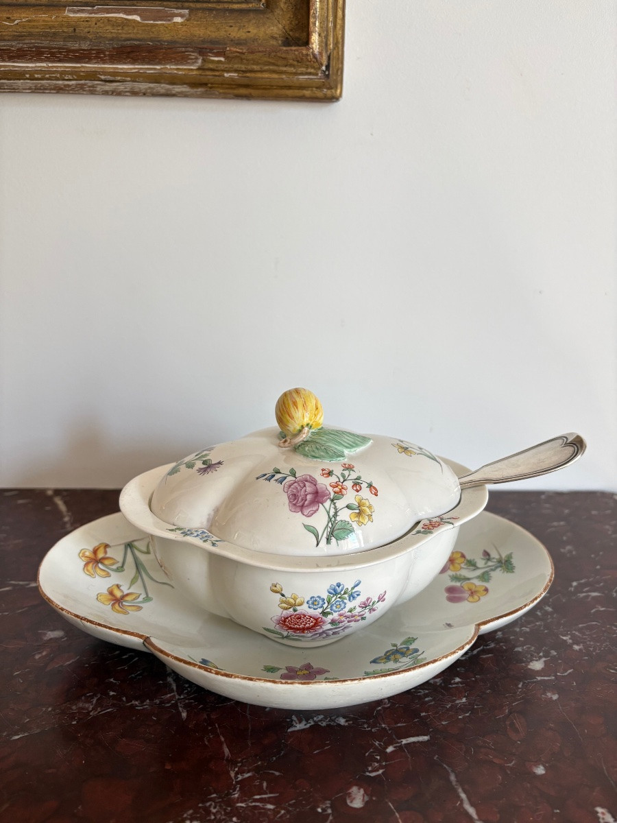 Sucrier en porcelaine tendre de Chantilly-photo-2