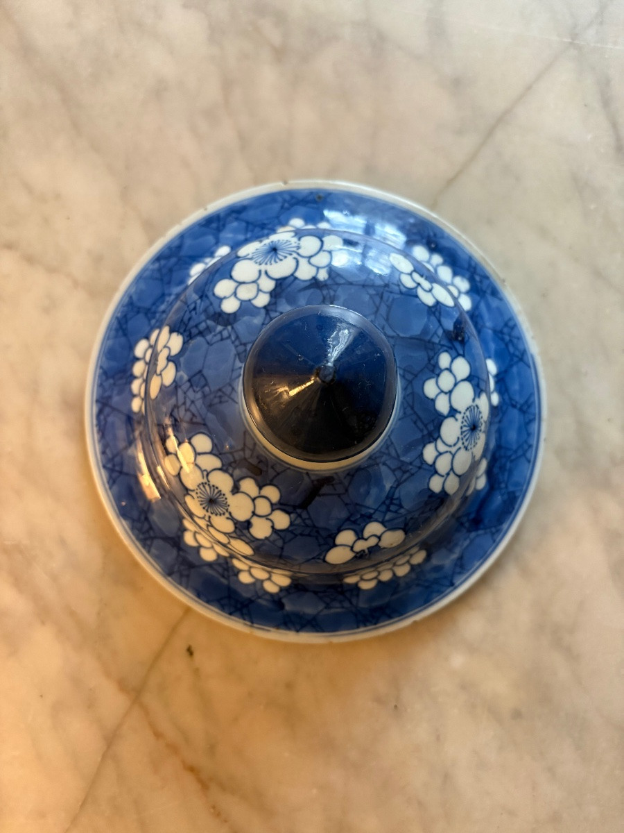 Potiche blanc et bleu d’époque Kangxi-photo-3