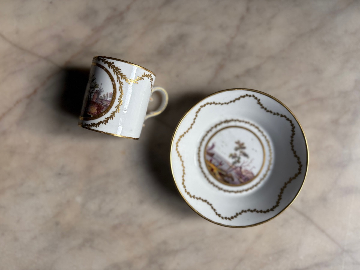 Sèvres Hard-paste Porcelain Cup And Its Saucer -photo-3