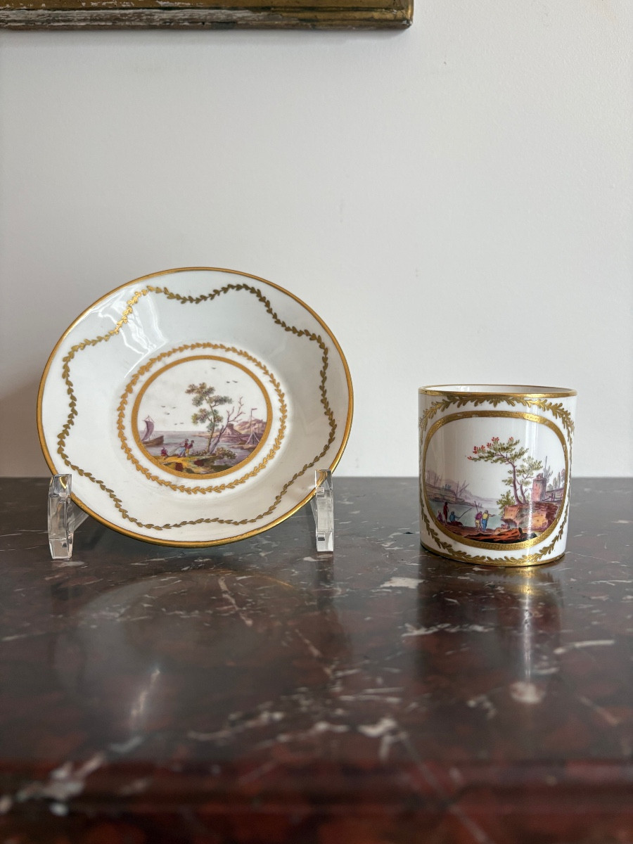 Sèvres Hard-paste Porcelain Cup And Its Saucer 