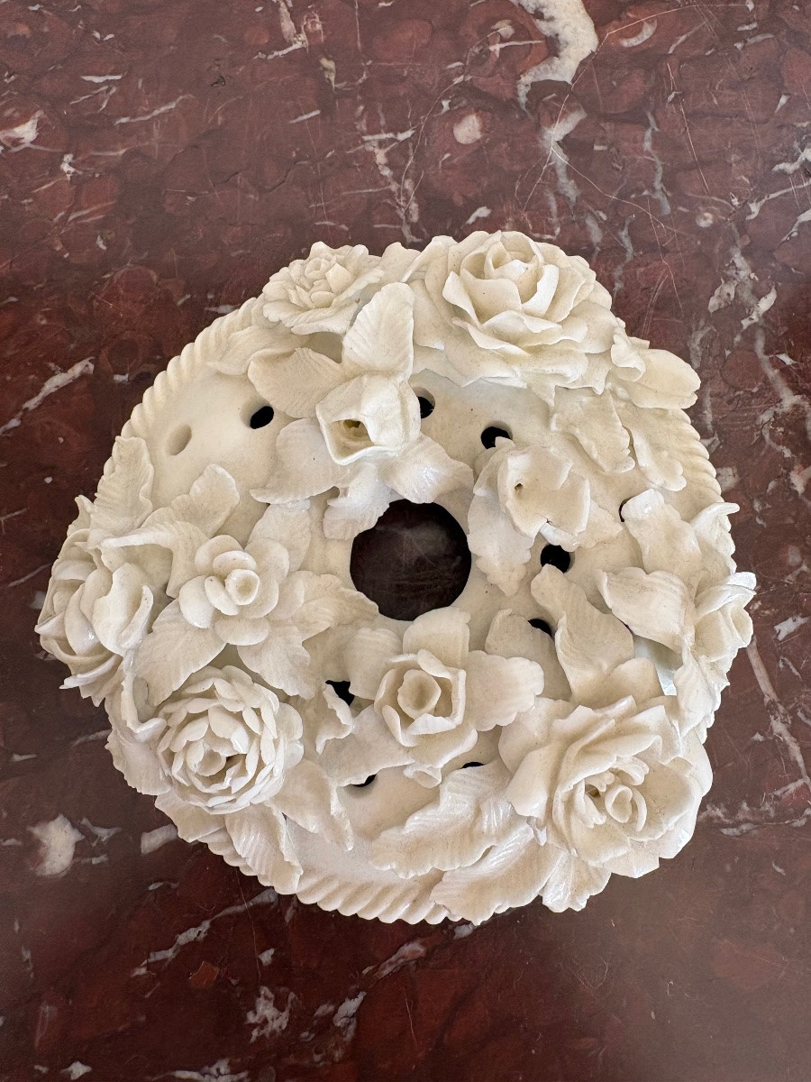 Saint Cloud Soft-paste Porcelain Potpourri-photo-3