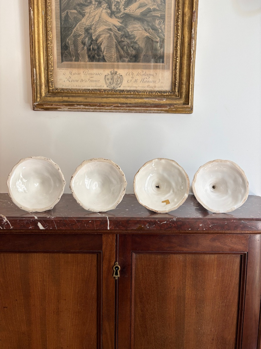 Suite Of Four White Earthenware Torches-photo-3