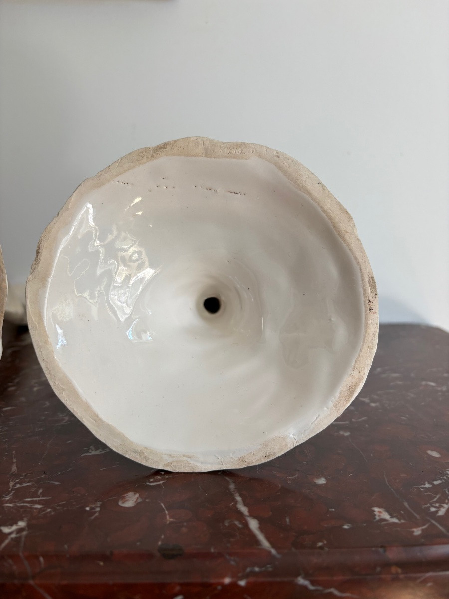 Suite Of Four White Earthenware Torches-photo-4