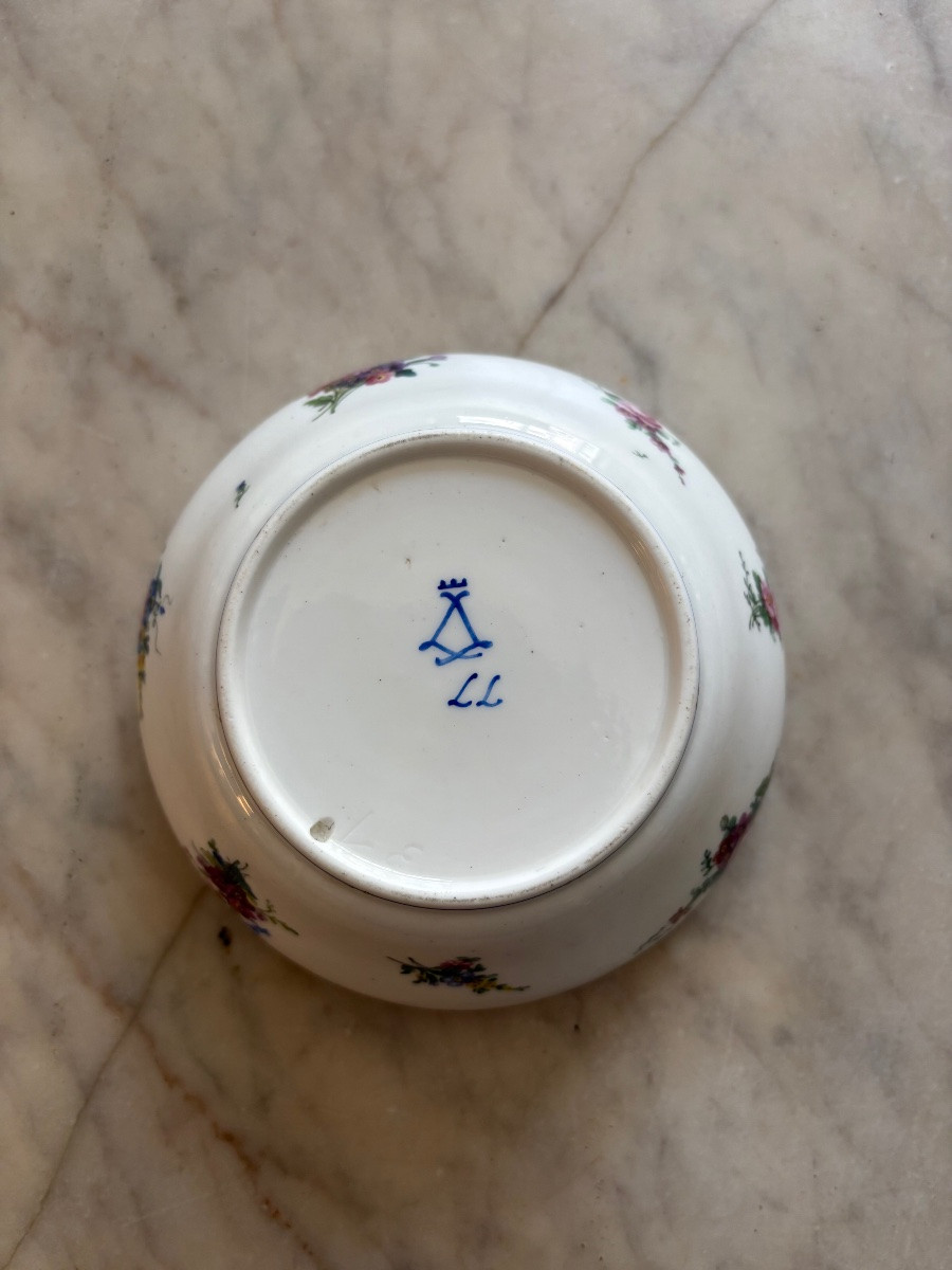 Hébert Milk Jug In Sèvres Soft-paste Porcelain-photo-1