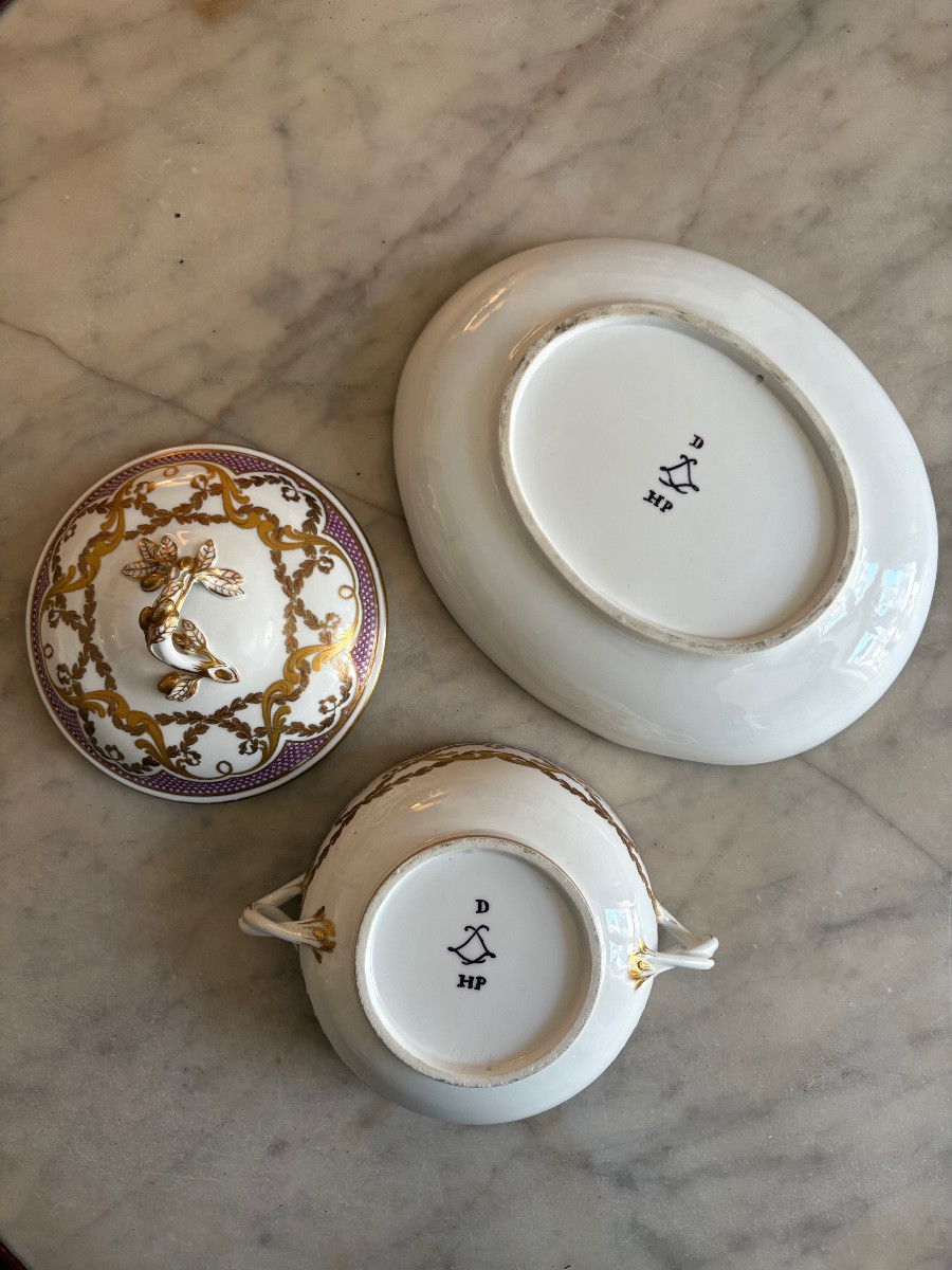 Écuelle en porcelaine dure de Sèvres -photo-1