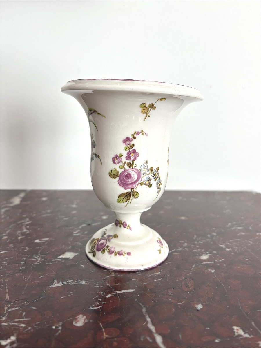 Vase Médicis en porcelaine tendre de Mennecy-photo-2