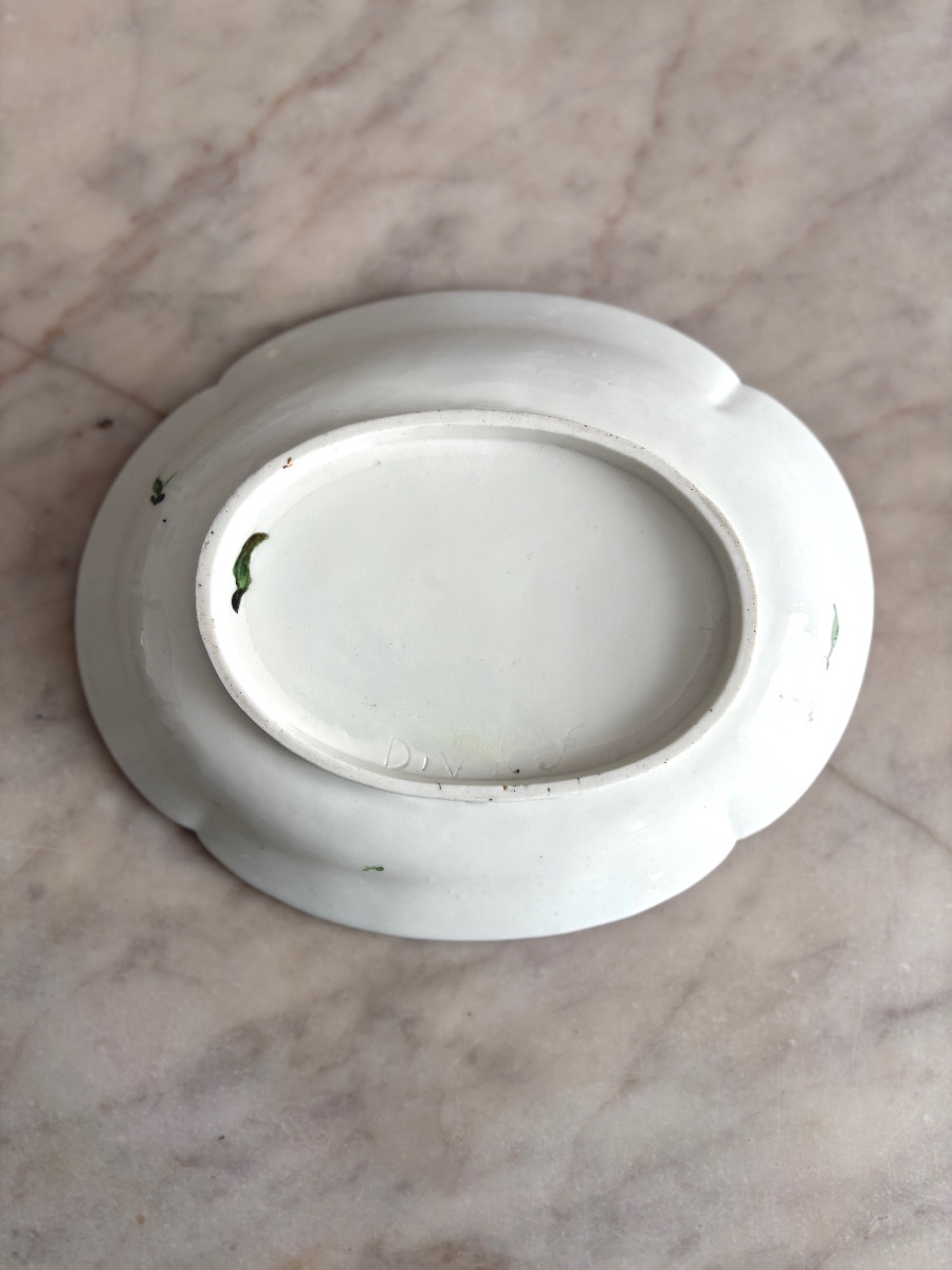 Plateau en porcelaine tendre de Mennecy-photo-3