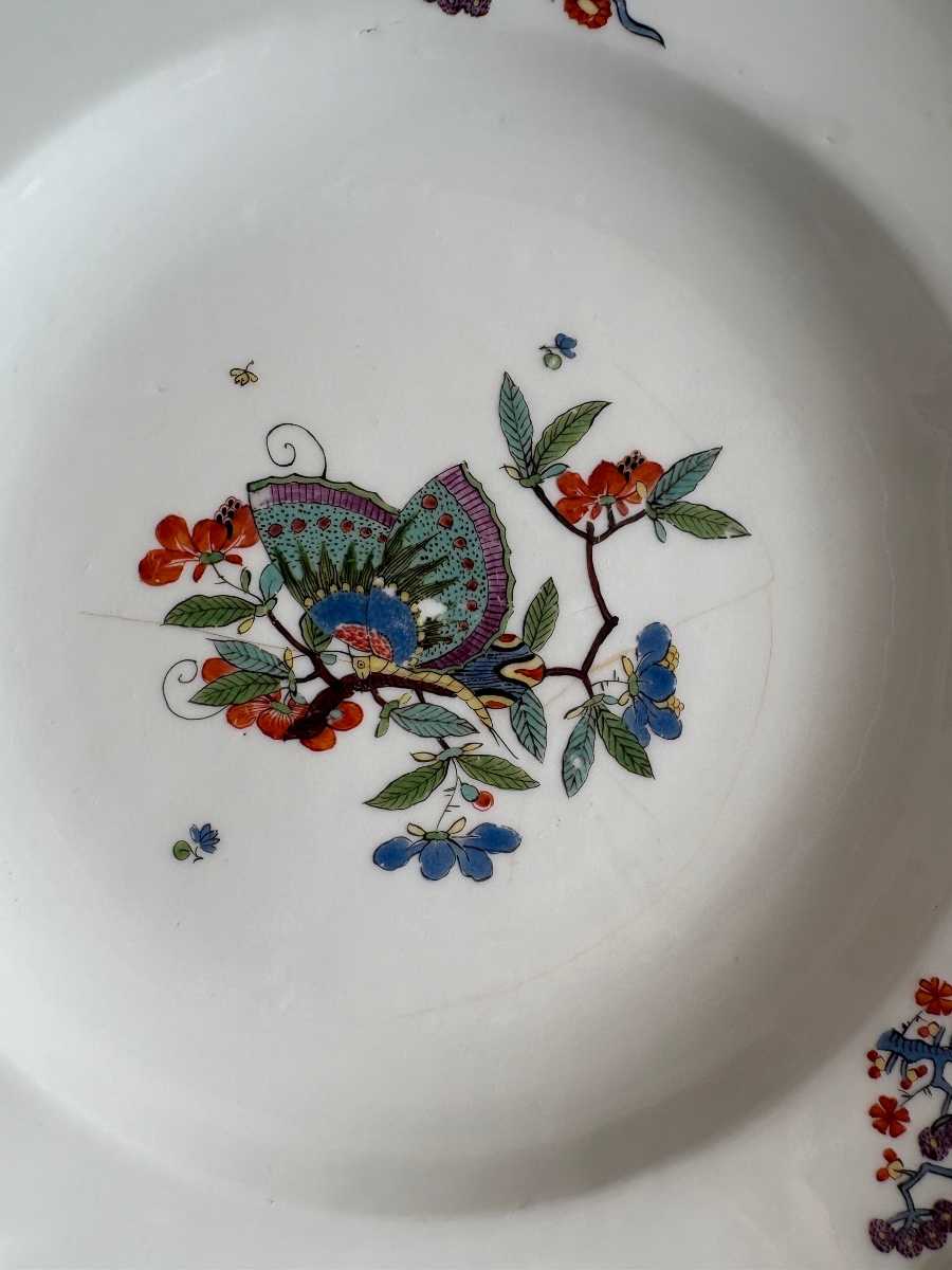 Pair Of Meissen Porcelain Plates With A Butterfly Design-photo-4