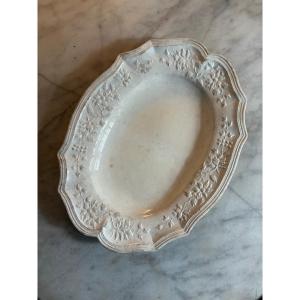 Fine Earthenware Dish, Made At The Pont-aux-choux Factory