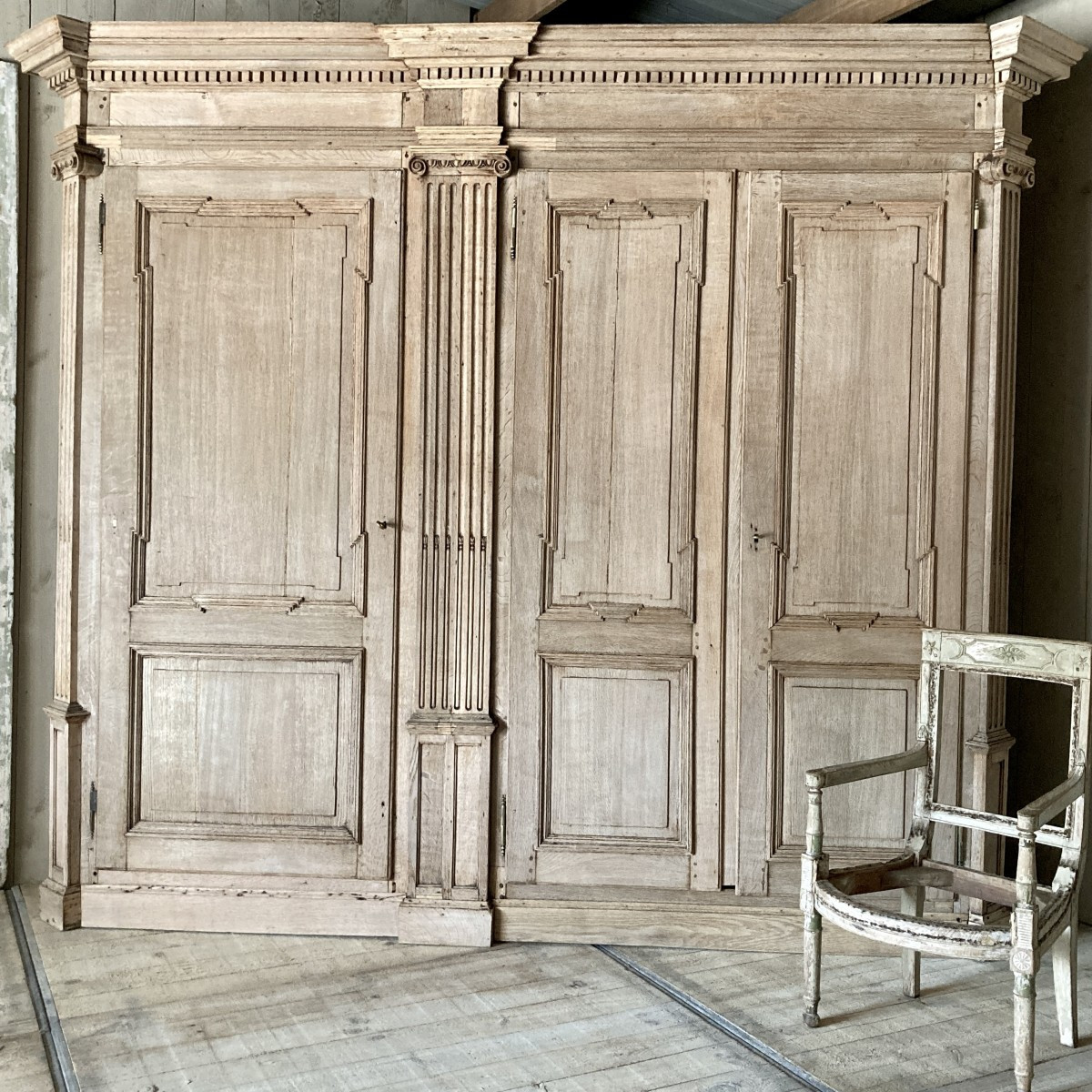 Grand meuble de boiserie XVIII